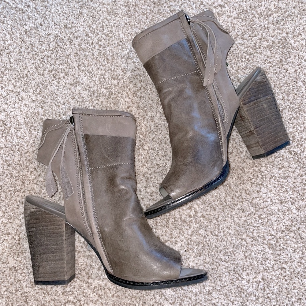 Dolce Vita Booties - Picture 2 of 5